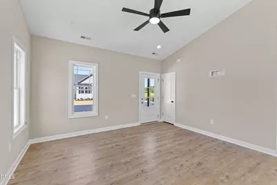 930 Micro Road W, Selma, NC 27576 - Photo 8