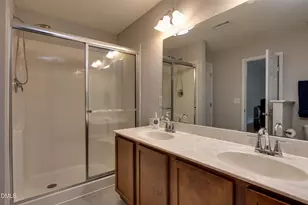 138 Cline Falls Dr, Holly Springs, NC 27540 - Photo 20