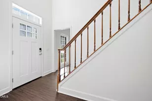 108 Rock Pointe Ln, Cary, NC 27513 - Photo 6