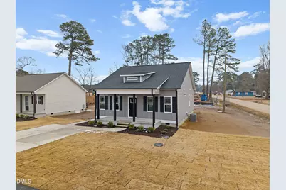 932 Micro Road W, Selma, NC 27576 - Photo 4