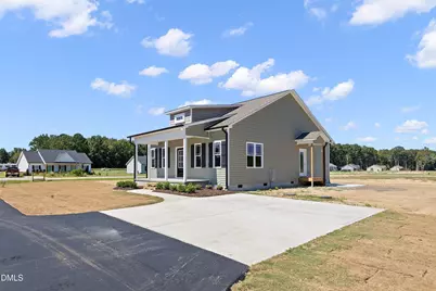 932 Micro Road W, Selma, NC 27576 - Photo 2