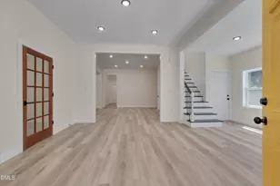 111 Virginia Ave, Roxboro, NC 27573 - Photo 6