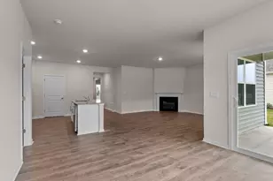 417 Conifer St, Sanford, NC 27332 - Photo 6