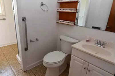 205 W B Street, Erwin, NC 28339 - Photo 12