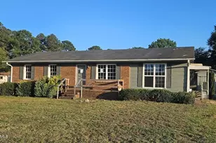 205 W B St, Erwin, NC 28339 - Photo 1