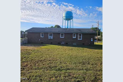 205 W B Street, Erwin, NC 28339 - Photo 2