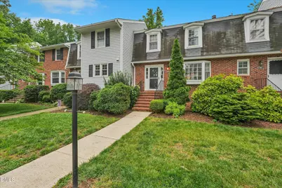 918 Hampshire Court, Cary, NC 27511 - Photo 2