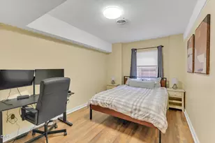 918 Hampshire Ct, Cary, NC 27511 - Photo 10