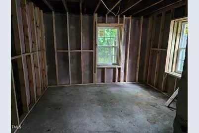 109 Raynor Street, Goldsboro, NC 27530 - Photo 4