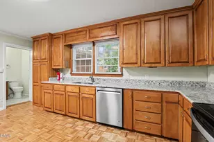 645 N Page St, Southern Pines, NC 28387 - Photo 16