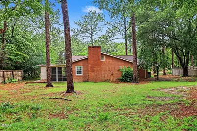645 N Page Street, Southern Pines, NC 28387 - Photo 32