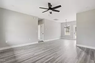 1126 Aquilla Rd, Benson, NC 27504 - Photo 4