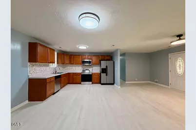 9315 Castle Falls Circle, Fayetteville, NC 28314 - Photo 6