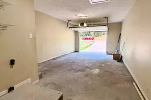 9315 Castle Falls Cir, Fayetteville, NC 28314 - Photo 38