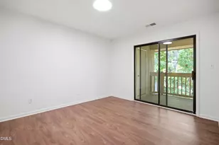 834 New Kent Pl, Cary, NC 27511 - Photo 10