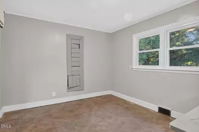 921 Patton Circle, Henderson, NC 27536 - Photo 10
