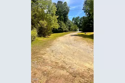 9220 Eisenhower Drive, Apex, NC 27539 - Photo 2