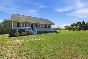 140 Trail Ridge Dr, Benson, NC 27504 - Photo 2