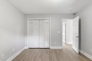 1015 Fairview St, Durham, NC 27707 - Photo 20