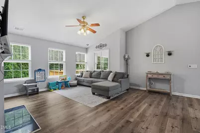 405 Dogwood Creek Place, Fuquay-Varina, NC 27526 - Photo 6