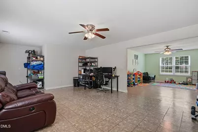 405 Dogwood Creek Place, Fuquay-Varina, NC 27526 - Photo 26