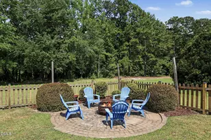 607 Far Post Dr, Fuquay-Varina, NC 27526 - Photo 38