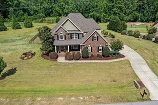 607 Far Post Dr, Fuquay-Varina, NC 27526 - Photo 1