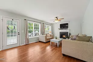 132 Bonfire Ct, Smithfield, NC 27577 - Photo 8