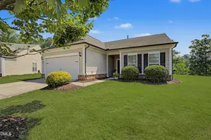2608 Kinglass Dr, Fuquay-Varina, NC 27526 - Photo 2