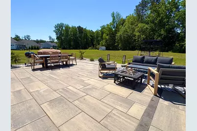 4 E Odell Lane, Zebulon, NC 27597 - Photo 10