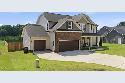 124 Shady Oaks Drive, Benson, NC 27504 - Photo 4