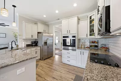124 Shady Oaks Drive, Benson, NC 27504 - Photo 10