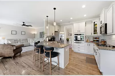 124 Shady Oaks Drive, Benson, NC 27504 - Photo 14