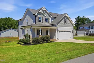 16 Sagebrook Ct, Zebulon, NC 27597 - Photo 2