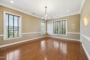 2801 Glenwood Gardens Ln, Raleigh, NC 27608 - Photo 12