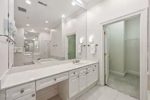2801 Glenwood Gardens Ln, Raleigh, NC 27608 - Photo 12