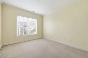 2801 Glenwood Gardens Ln, Raleigh, NC 27608 - Photo 14