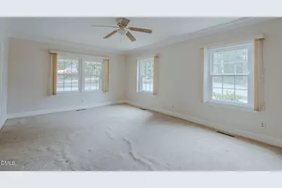 597 Parkview Drive, Burlington, NC 27215 - Photo 4