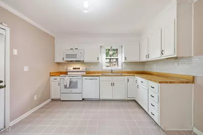 8015 Brown Bark Place, Raleigh, NC 27615 - Photo 10