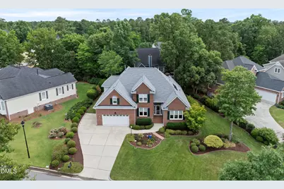 203 Lewiston Court, Cary, NC 27513 - Photo 2