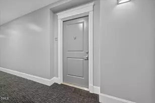 222 Glenwood Ave, Raleigh, NC 27603 - Photo 34