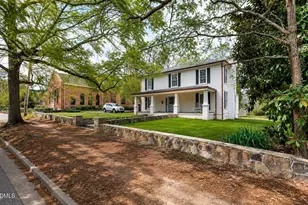 303 E Rosemary St, Chapel Hill, NC 27514 - Photo 2