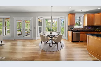 5609 Cary Glen Boulevard, Cary, NC 27519 - Photo 8