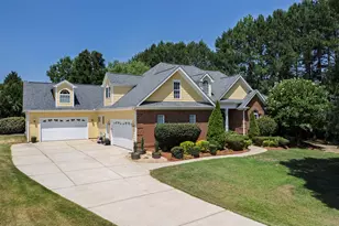 1305 Brookhill Dr, Clayton, NC 27520 - Photo 2