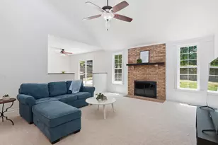 8108 Calais Ct, Raleigh, NC 27613 - Photo 4
