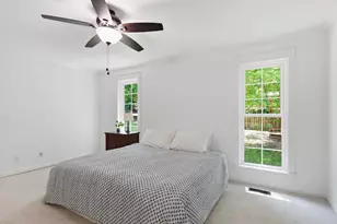 8108 Calais Ct, Raleigh, NC 27613 - Photo 16