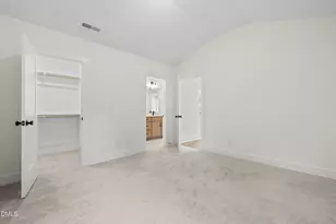 712 Grayhaven Pl, Raleigh, NC 27606 - Photo 26