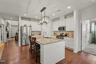 123 Carbone Ln, Clayton, NC 27527 - Photo 6