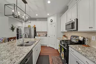 123 Carbone Ln, Clayton, NC 27527 - Photo 2