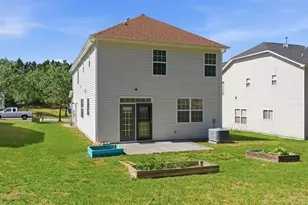 3613 Turquoise Dr, Durham, NC 27703 - Photo 4